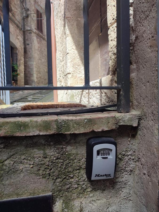 Il Rifugio Dell' Artista Apartment Todi Exterior photo